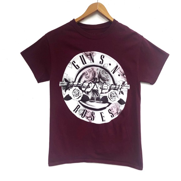 Guns N Roses Tops - Guns N Roses | Maroon Band Graphic Tee